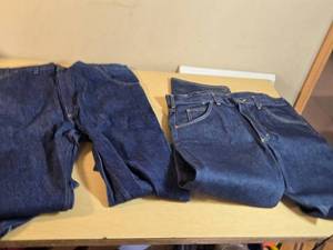 OshKosh Jeans 4434  and Lee Jeans 3832