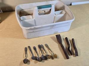 Oxford Silver Plate Co. and Deerfield Silver Plate Spoons, Chisels, and Utility Tote