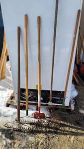 Garden Tools Set including Rakes and Scraper