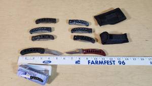Folding Knives including Millennium 2000 II and Cases
