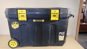Stanley Mobile Tool Chest 1-92-790
