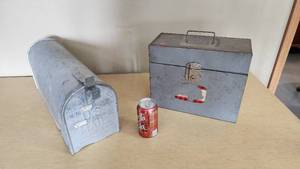U.S. Mailbox and Metal Lockbox