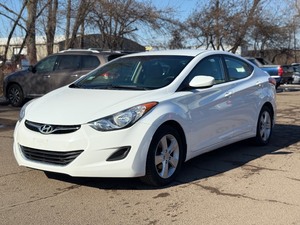 lot 23 image: 2013 HYUNDAI ELANTRA GLS 110k Miles (NO RESERVE)