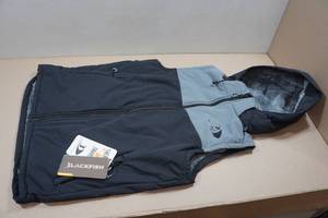 lot 31 image: Blackfish Stormskin Gale Vest - Small