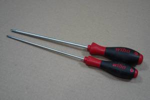 lot 98 image: Wiha Screwdrivers