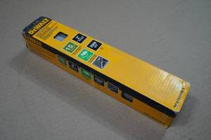 lot 107 image: DeWalt 15 Ga 2 Angle Finish Nails