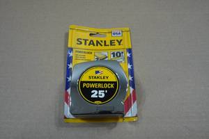 lot 123 image: Stanley 25 Tape Measure