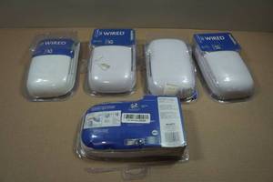 lot 134 image: Heath Zenith Wired Door Bells