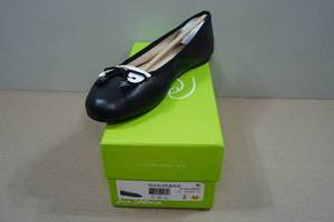lot 141 image: Sam Edelman Felicia Flats - Size 8