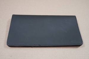 lot 147 image: Boston Leather Citation Book Holder