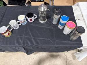 lot 1862 image: Assorted Mugs & French Press Lot