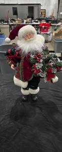 lot 1889 image: Standing Santa Claus Figurine