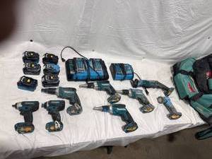 lot 1955 image: Makita 18V Power Tool Lot