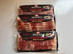 lot 104 image: CC. 3x 12oz Hormel Black Label Cherrywood Thick Cut Bacon