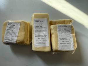 lot 338 image: UP. 3 Cheese Variety-Horseradish, Onion Jack, Pepper Jack