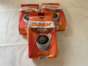 lot 18 image: MM. 3x 1lb 2oz Dunkin Ground Coffee-Hazelnut