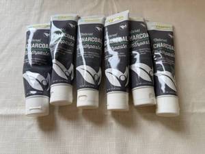 lot 23 image: MM. 6x Charcoal Toothpaste