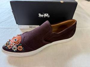 lot 59 image: SSS. Coach Size 9.5B