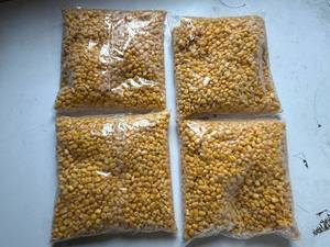 lot 70 image: EE. 4x 2.25lb Watts Brothers Super Sweet Cut Corn