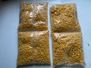 lot 73 image: EE. 4x 2.25lb Watts Brothers Super Sweet Cut Corn