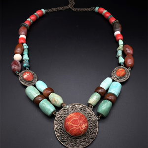 lot 36 image: Navajo Natural Turquoise, Coral & Carnelian Necklace