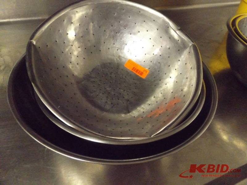 Mixing Bowles & Strainer