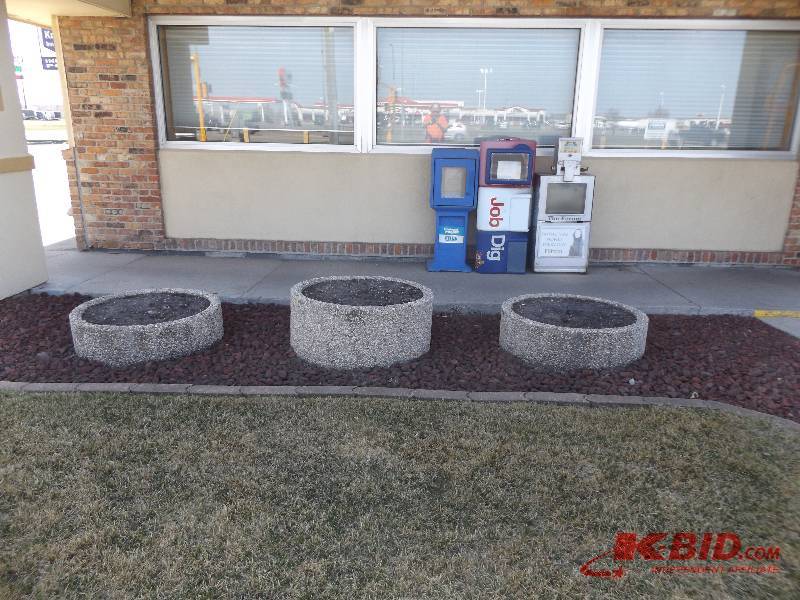 3 Cement Planters