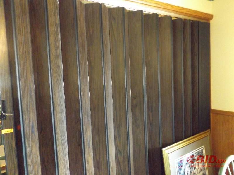 Sliding Door
