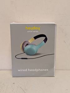 lot 27 image: NEW HAYDAY ARTIST SERIES WIRED HEADPHONES MARVIN CHANG