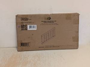lot 102 image: NEW DREAM ON ME UNIVERSAL CONVERTIBLE CRIB TODDLER GUARD RAIL