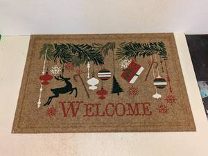 lot 140 image: FRONT DOOR HOLIDAY WELCOMEENTRY MAT