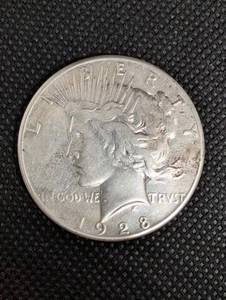 lot 52 image: 1928 Peace Dollar - United States One Dollar Silver Coin