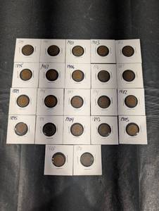 lot 100 image: US Indian Head Cents Collection - Assorted Dates, Late 1800s to Early 1900s