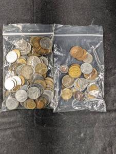 lot 116 image: Assorted Coins in Zip Bags - Mixed Currencies, 2 Bags