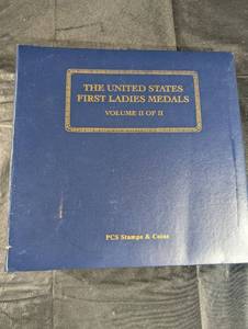 lot 117 image: PCS Stamps & Coins The United States First Ladies Medals Volume II of II