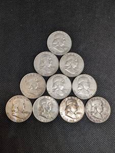 lot 147 image: Lot Of 10 Franklin Half Dollars 90% Silver