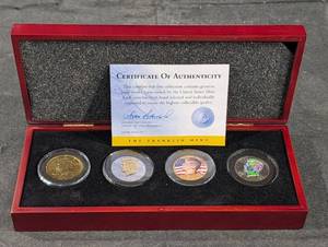 lot 195 image: The Franklin Mint 4-Coin Presidential Display Set with COA
