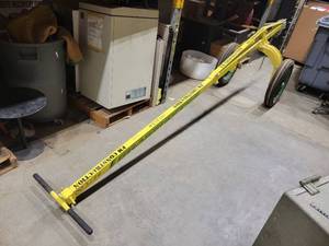 lot 6SK image: Grasshopper Pipe Dolly (602659)