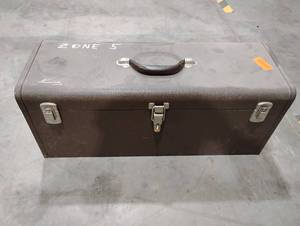 lot 22SK image: Toolbox (602664)