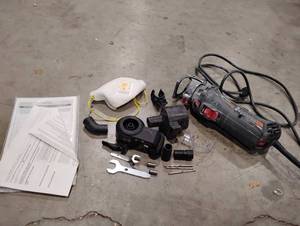 lot 56SK image: RotoZip Tool With Bag (602882)