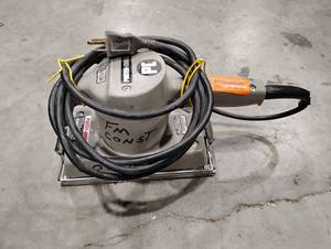 lot 71SK image: Porter Cable Heavy Duty Sander (602849)