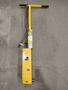 lot 92SK image: Marshalltown Spin Screed (602960) See Description