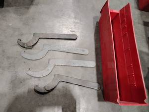 lot 126SK image: Lot of Misc. Parts (602813)