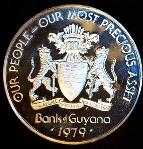 lot 21 image: Proof Guyana $5 Silver Non Circulating Independence, KM #43a, 1.2 OzT  50%