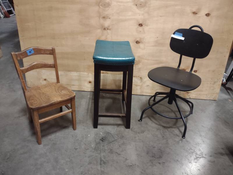 lot 38 image: 3 Chairs 1 vintage kids chair 1 Upholstered Stool 1 Black office Chair