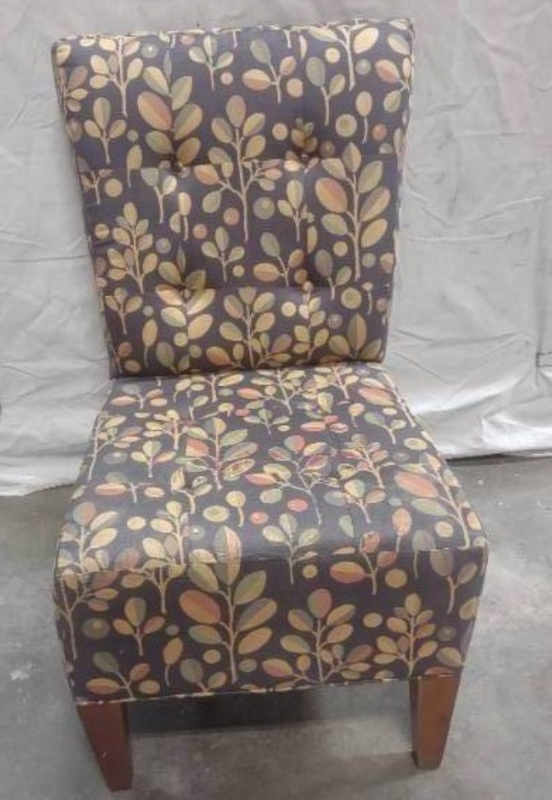 lot 42 image: Upholstered Side Chair