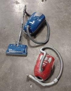 lot 2 image: Kenmore Power-Mate Vacuum, Eureka Ready Force Vacuum