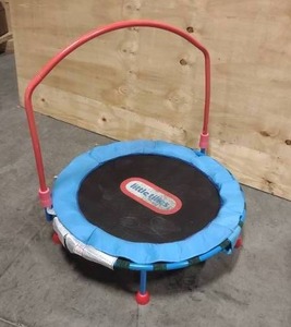 lot 33 image: Little Tikes Trampoline