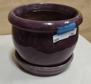 lot 108 image: Ceramic Planter