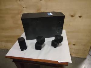 lot 123 image: Bose Acoutimass 15 Home Theater System
